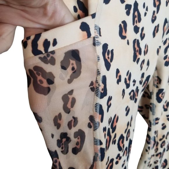 Fabletics Powerhold Womens S Leopard Print On-The- - Picture 6 of 12